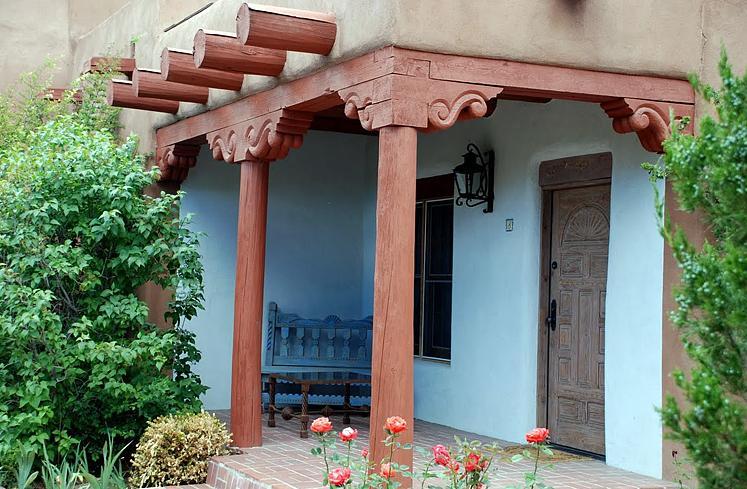 Inn At The Delta Espanola Bagian luar foto
